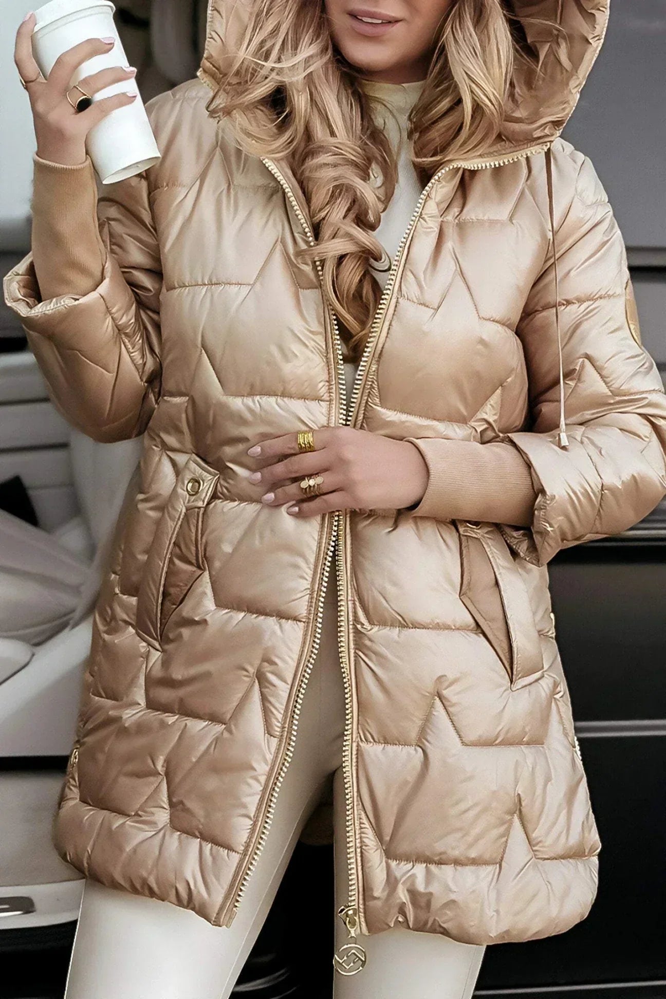 Chloe | Long, warm quilted jacket with wraparound hood